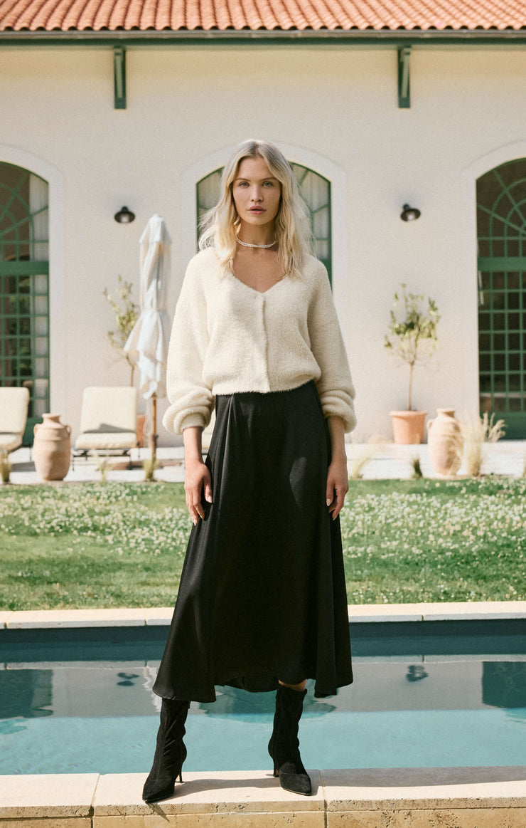 Skirts Northpointe Satin Midi Skirt Black