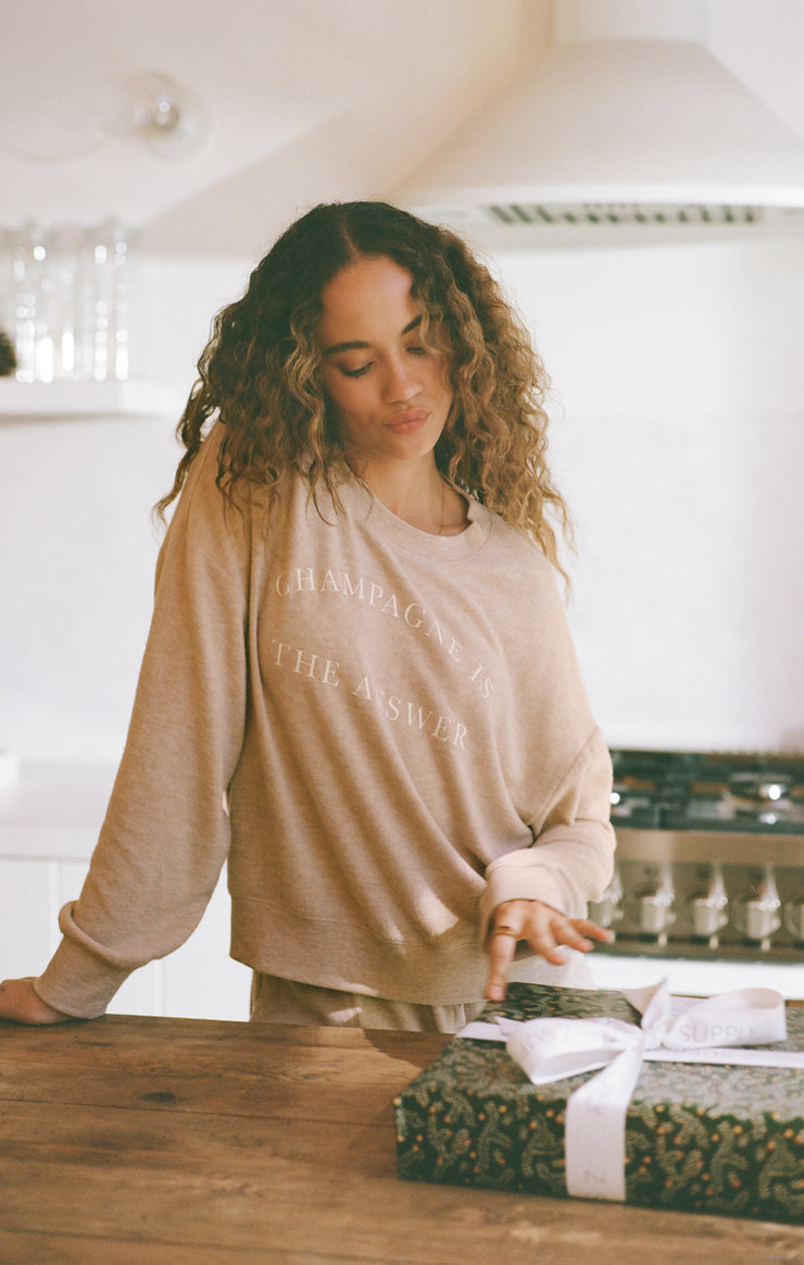 Tops Elle Champagne Sweatshirt Elle Champagne Sweatshirt