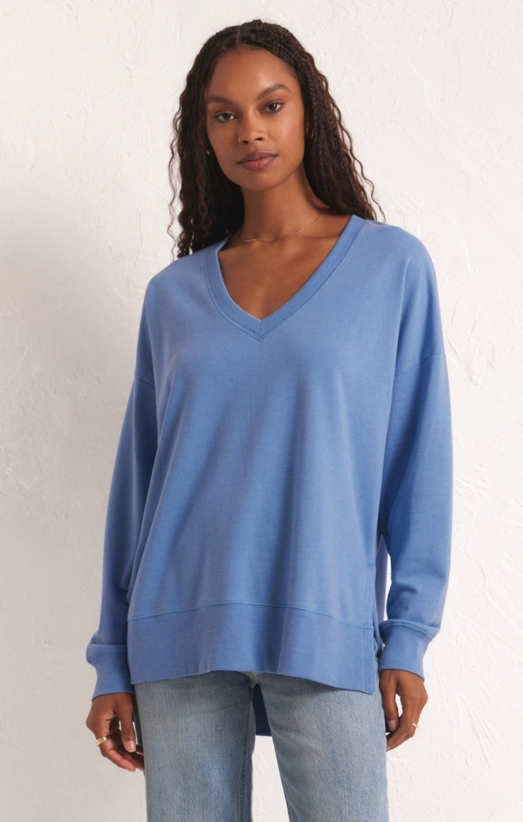 Tops Modern V-Neck Weekender Blue Isle