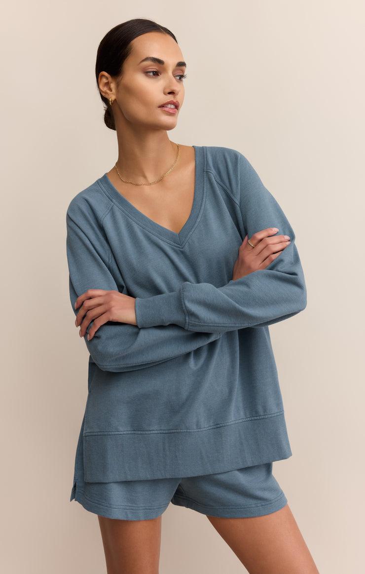 Tops Modern V-Neck Weekender Modern V-Neck Weekender