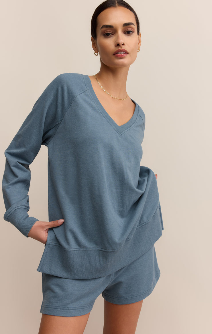 Tops Modern V-Neck Weekender Modern V-Neck Weekender