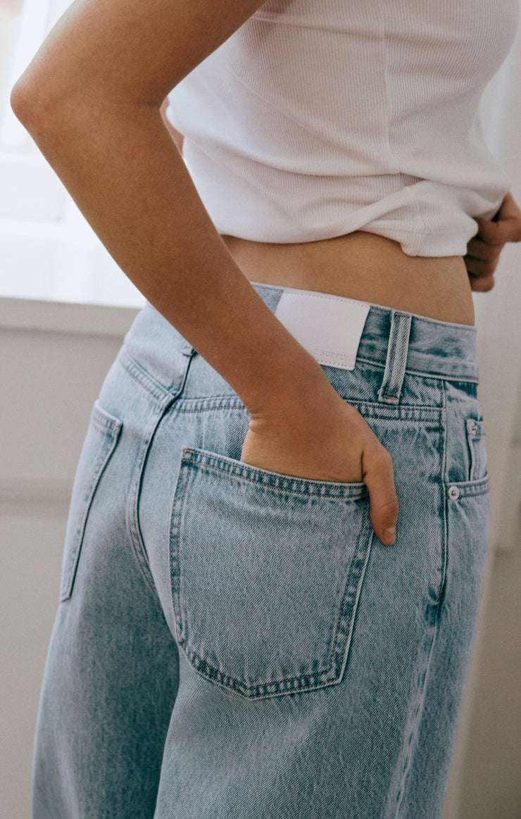 The Show Off Denim High-Rise Bowed