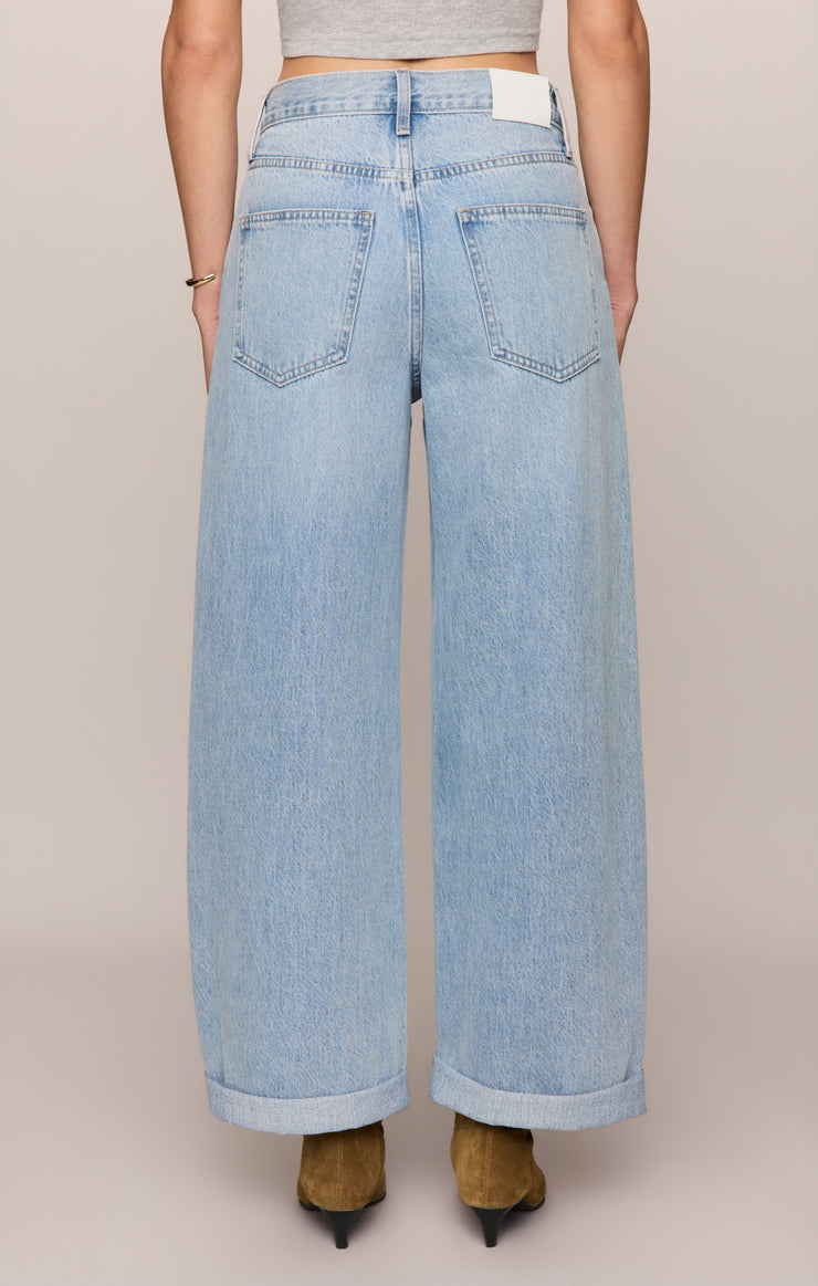 The Show Off Denim High-Rise Bowed