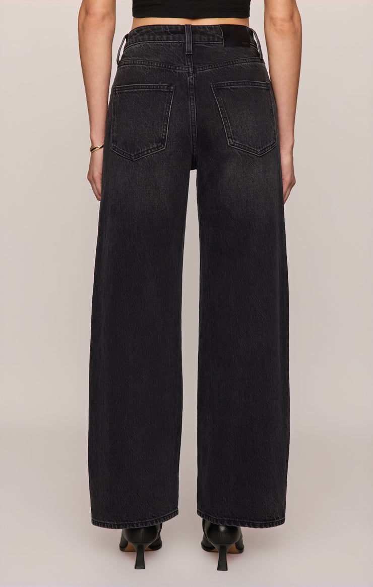 The Show Off Denim High-Rise Bowed
