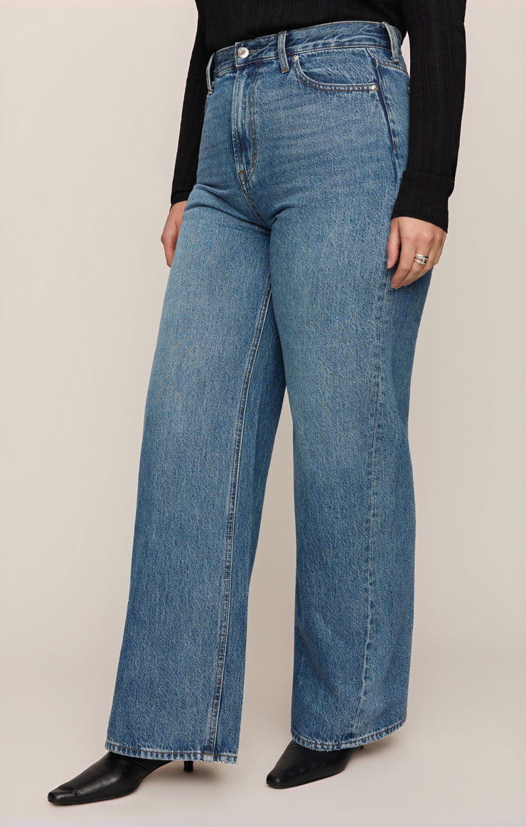 Pants The Head Turner High-Rise Wide Denim Hush