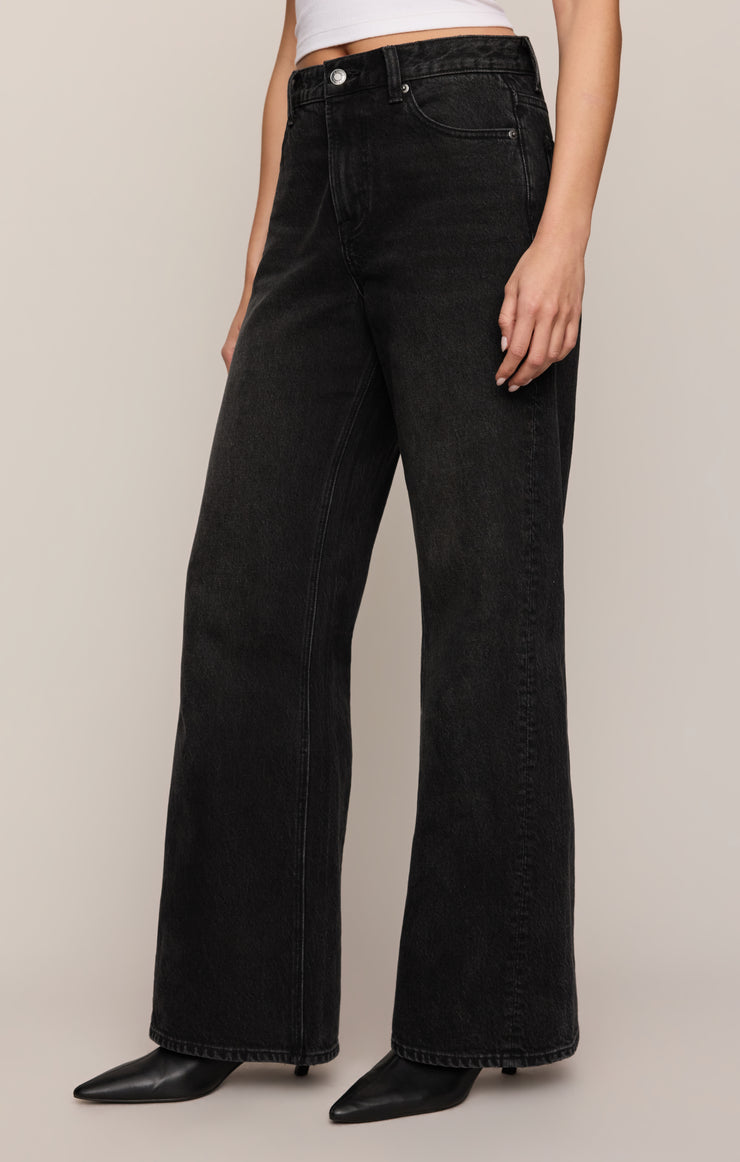 Pants The Head Turner High-Rise Wide Denim Backstage