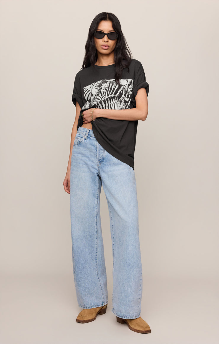 Tops Zebra Graphic Boyfriend Tee Black Sand