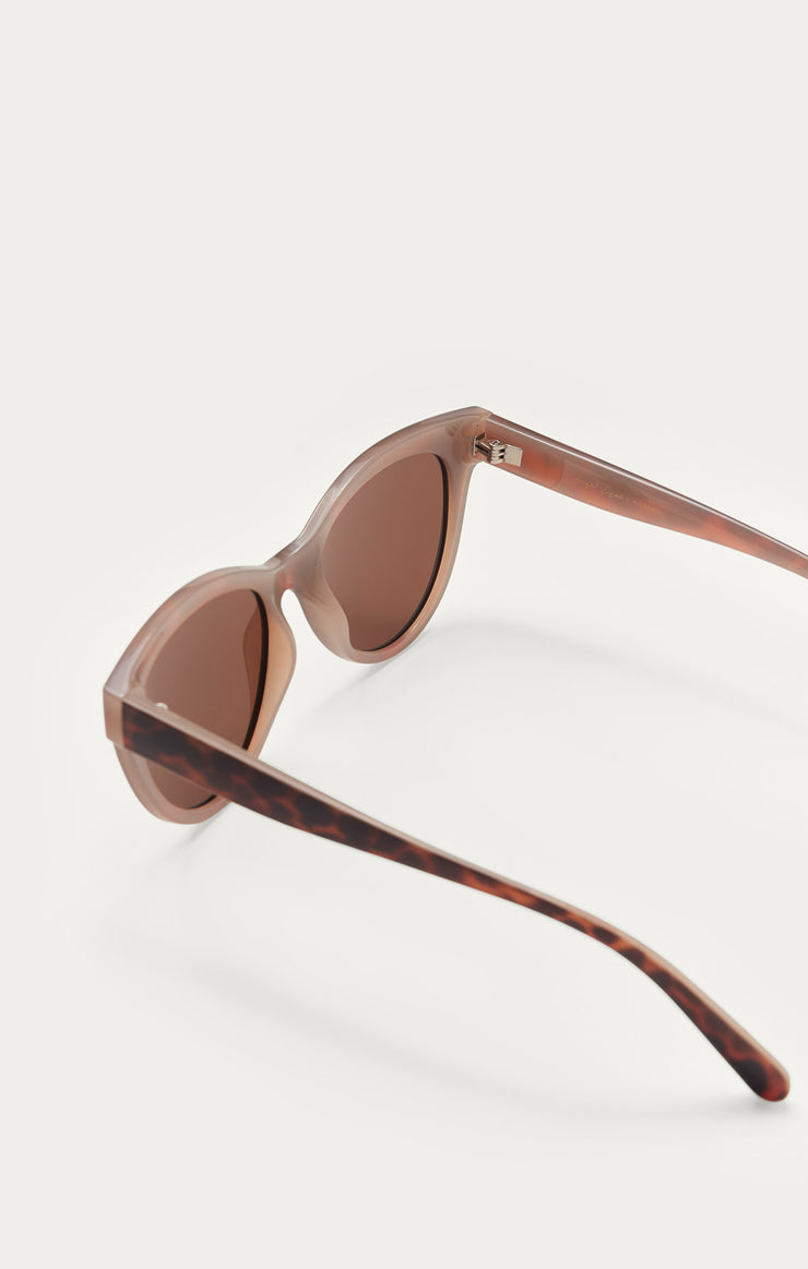 Accessories - Sunglasses Bright Eyed Polarized Sunglasses Honey Tortoise - Brown