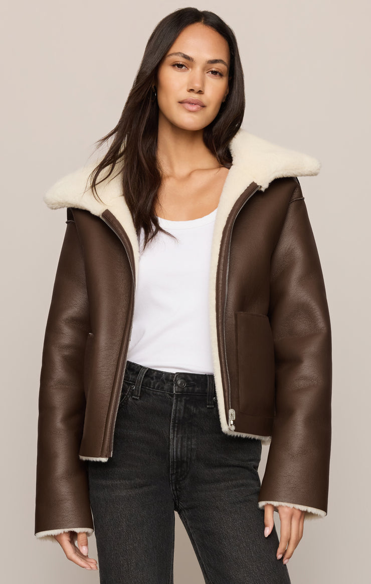Jackets Jensen Reversible Faux Shearling Jacket Dark Chocolate