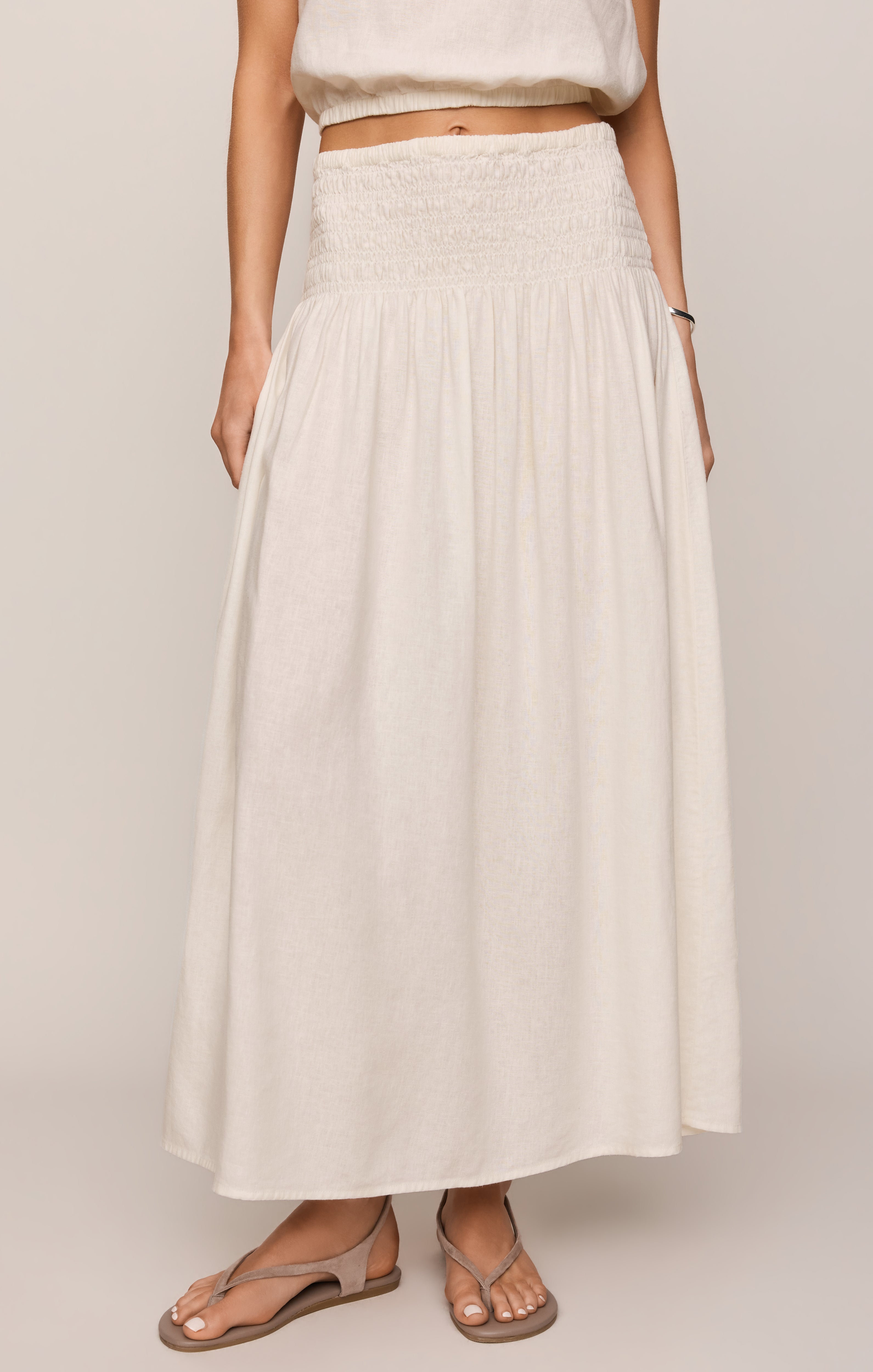 Brooke Smocked Linen Maxi Skirt – Z SUPPLY