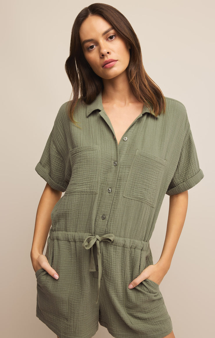 Shorts Lookout Gauze Romper Avocado