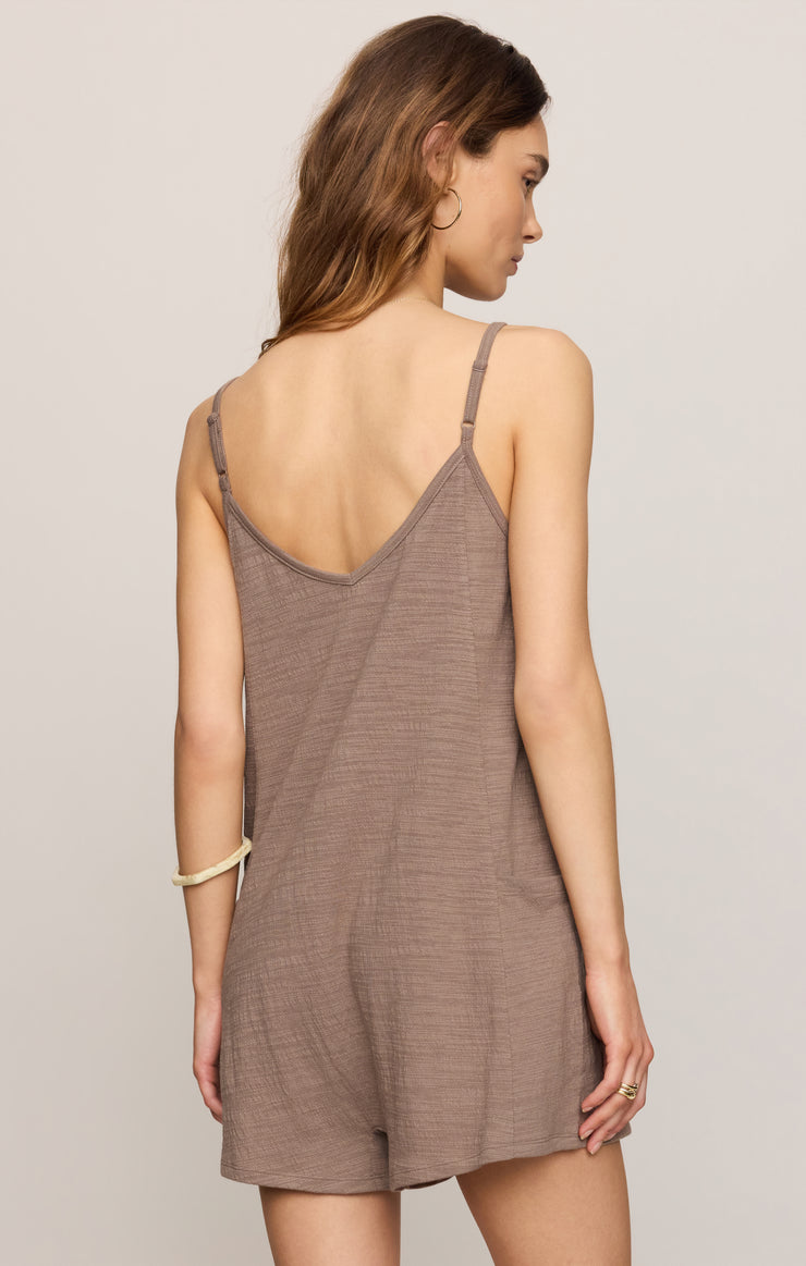 Shorts Go Easy Textured Romper Iced Coffee