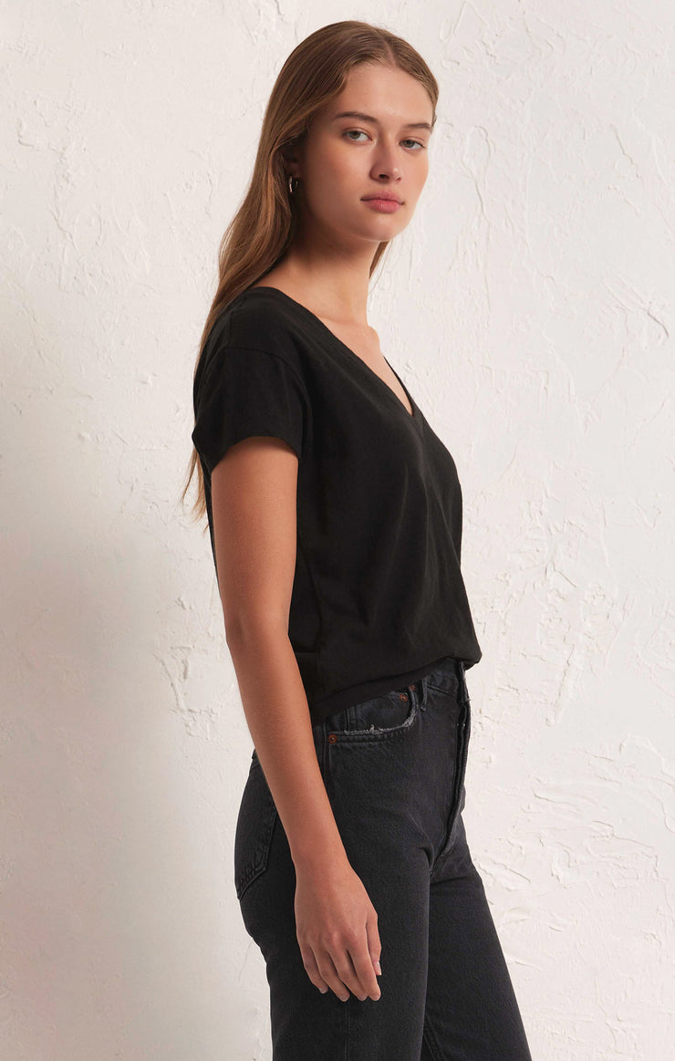 Tops Modern V-Neck Tee Black