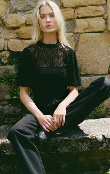 ZT254630_BLK_CAMPAIGN_A_x600.