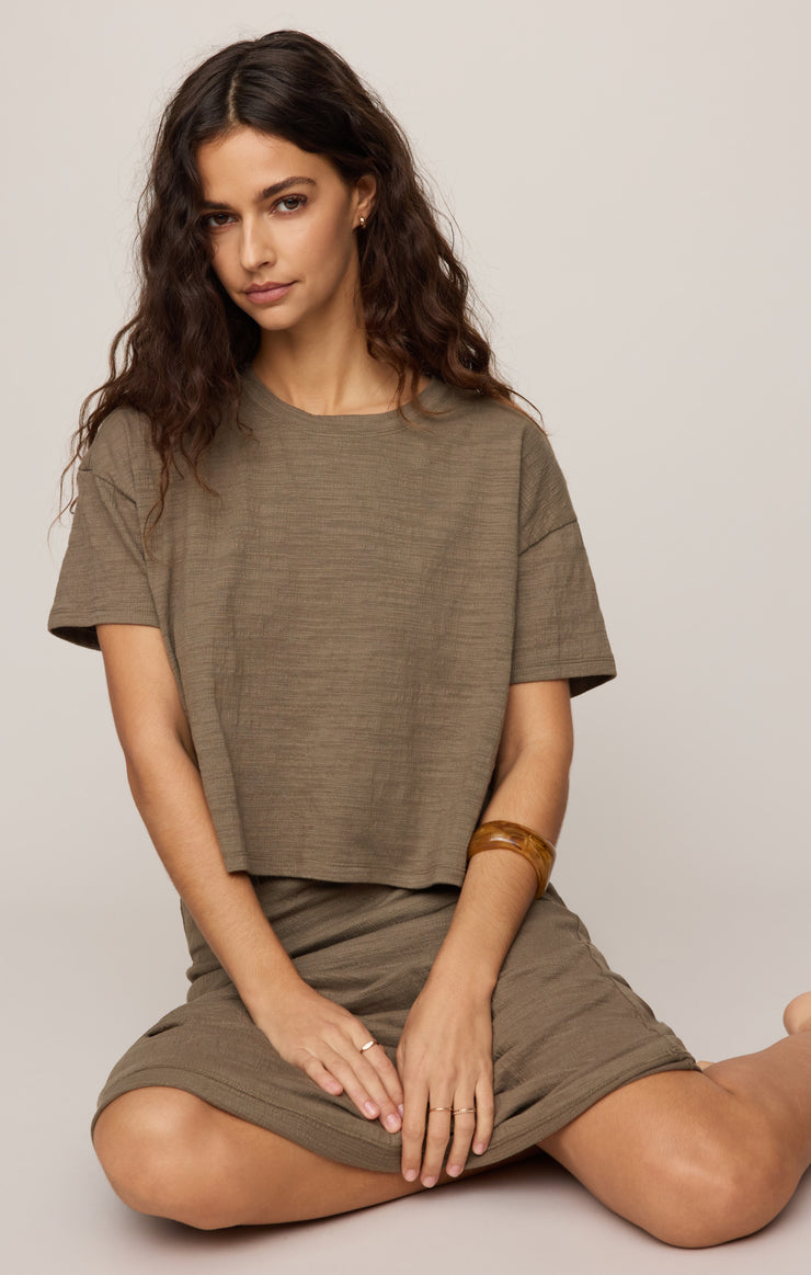 Tops Sway Textured Cropped Tee Khaki Green