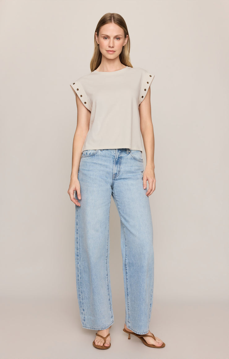 Tops Camino Grommet Muscle Tee Sandstone