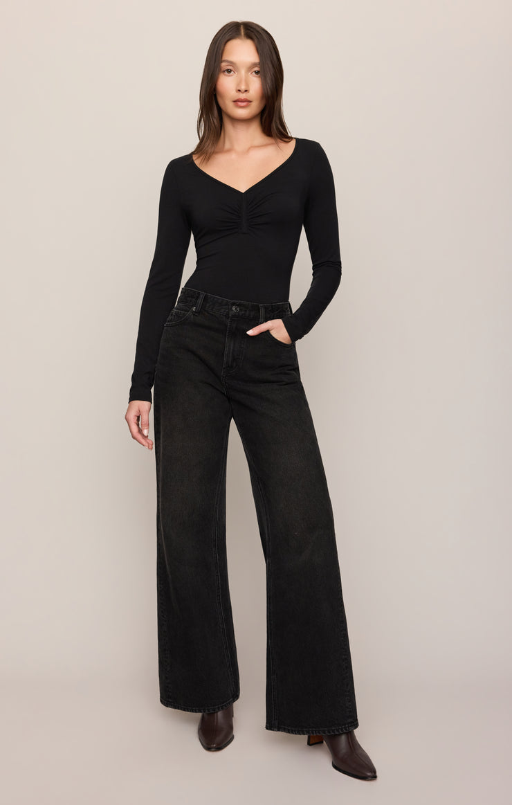 Tops No Regrets Ruched Long Sleeve Top Black