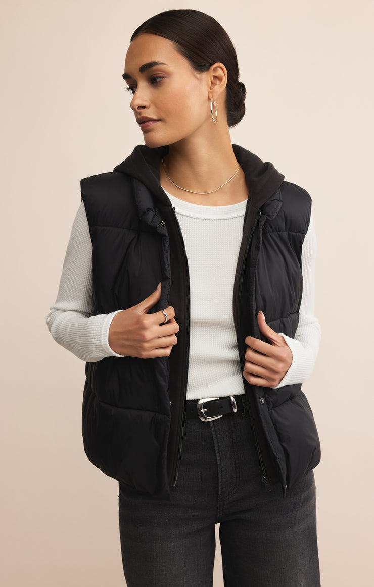 Jackets Essential Puffer Vest Essential Puffer Vest