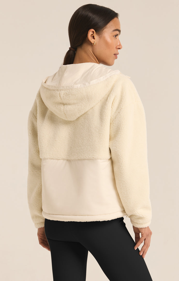 Jackets Take A Hike Pullover Sandstone