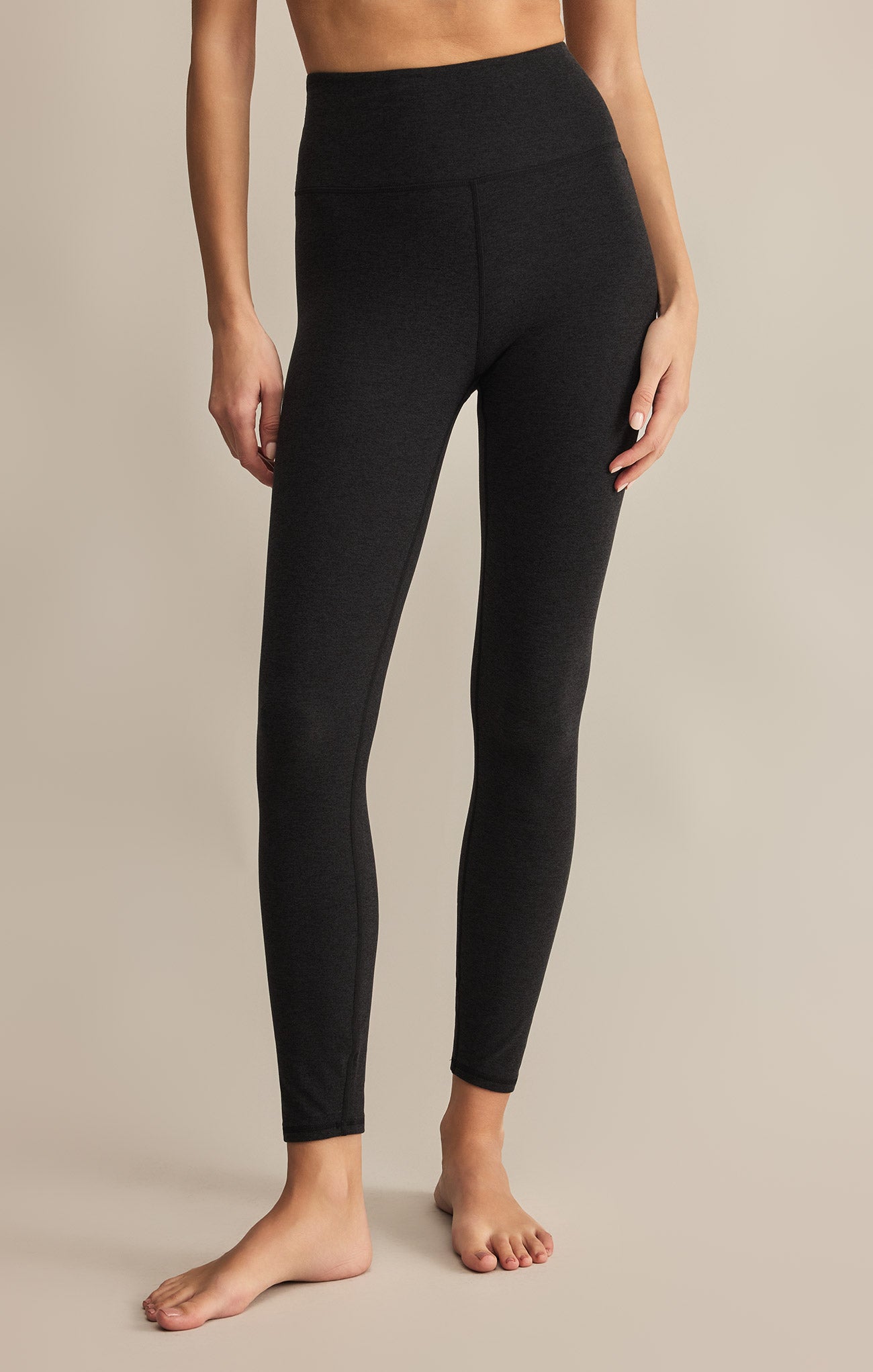 Zumba Original Piped Ankle Leggings – Zumba Shop SEA
