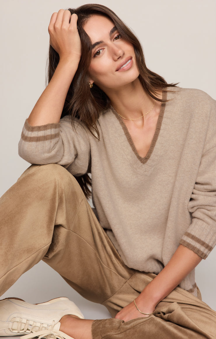 Sweaters Endure V-Neck Sweater Natural Heather