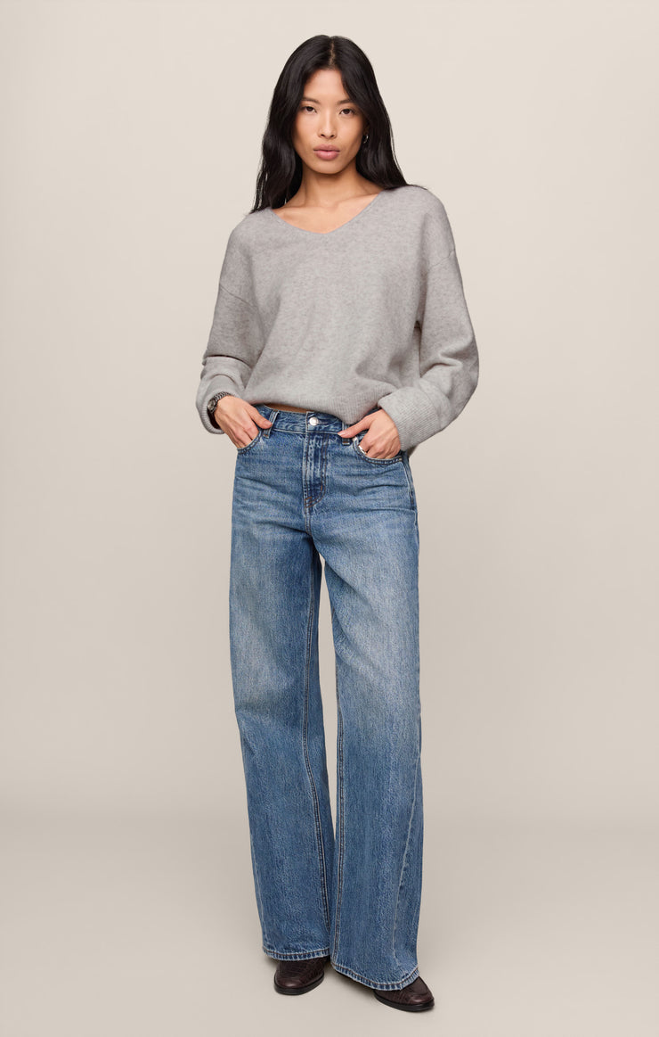 Sweaters Cerro V-Neck Sweater Feather Grey