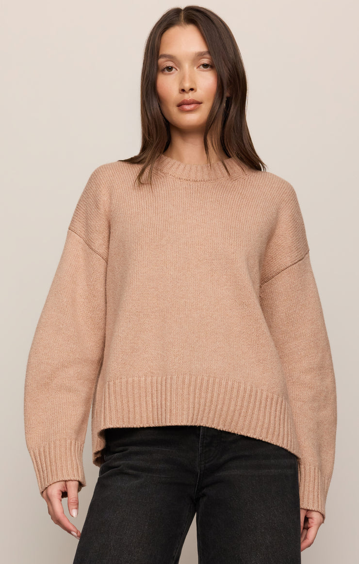 Sweaters Cloud Spun Curved Hem Sweater Toasted Almond