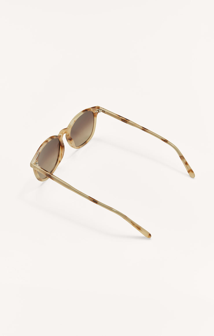 Accessories - Sunglasses Essential Polarized Sunglasses Blonde Tort - Gradient